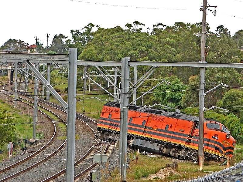 Author and Leadership Speakers Bob Vanourek and Greg Vanourek use a train that has run off the tracks to show how rationalizations can adversely affect leadership abilities.